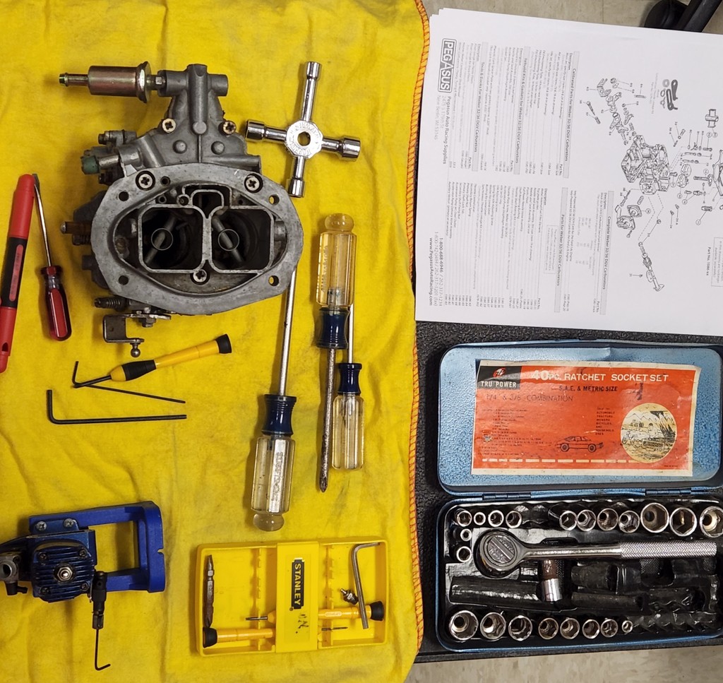 Carburetor and tools